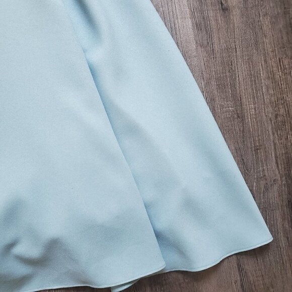 Dress - Picture 7 of 16